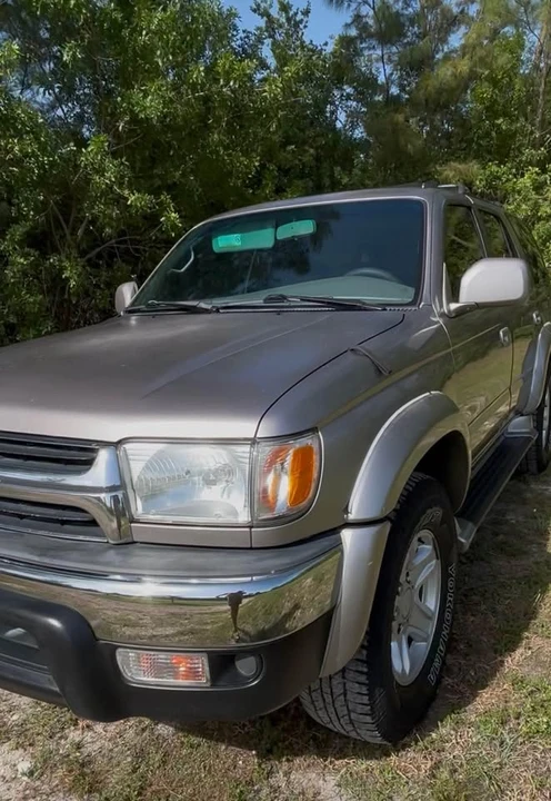 2001 Toyota 4Runner 3rd Gen - Image 4 of 20
