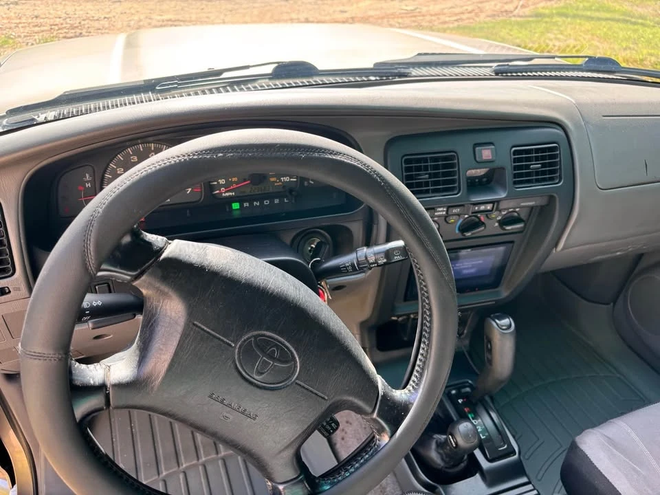 2001 Toyota 4Runner 3rd Gen - Image 10 of 20