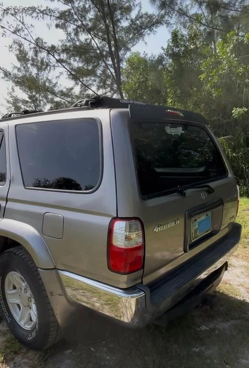 2001 Toyota 4Runner 3rd Gen - Image 3 of 20