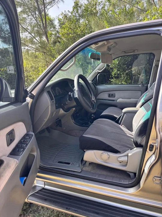 2001 Toyota 4Runner 3rd Gen - Image 8 of 20