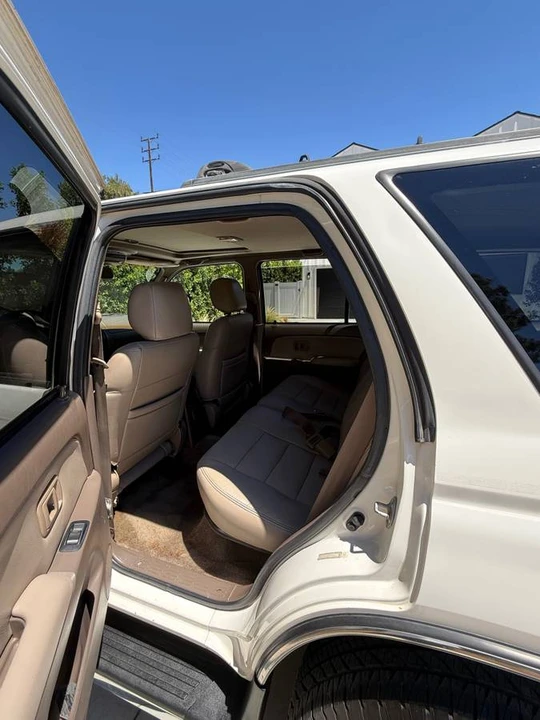 2001 Toyota 4Runner 3rd Gen - Image 9 of 10