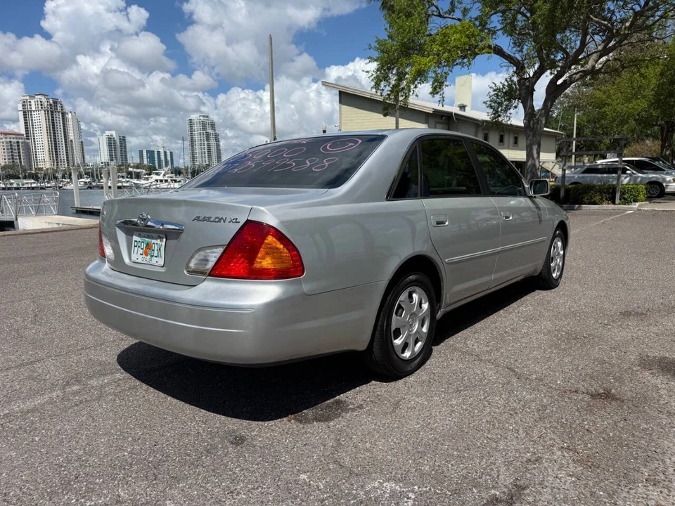 2001 Toyota Avalon 2nd Gen - Image 5 of 21