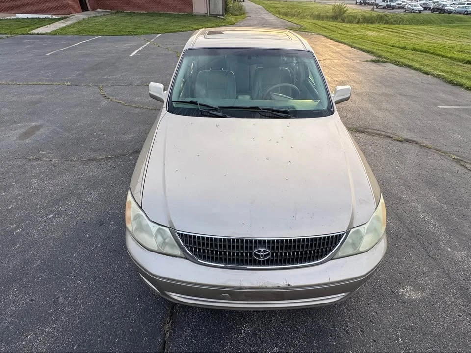 2001 Toyota Avalon 2nd Gen - Image 7 of 14