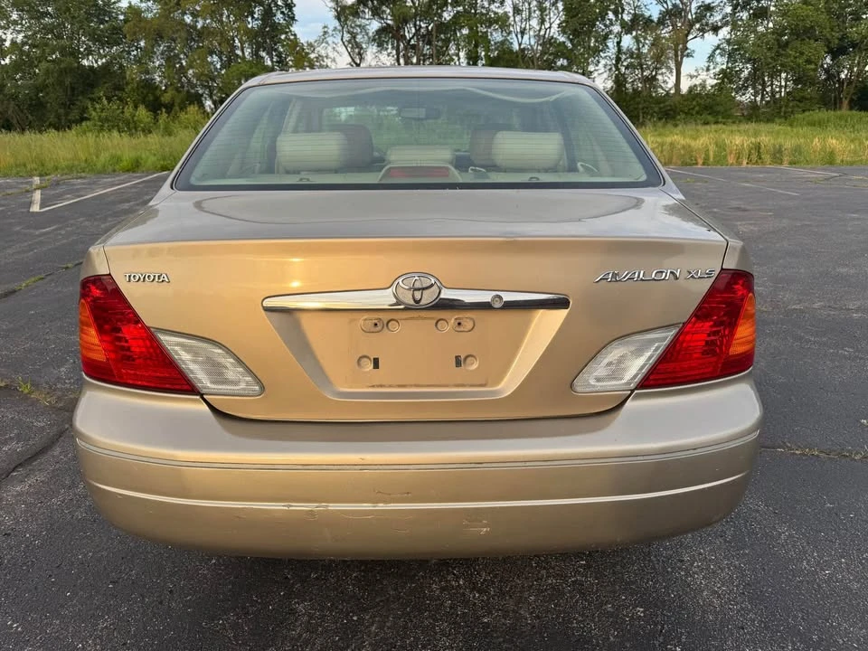 2001 Toyota Avalon 2nd Gen - Image 4 of 14