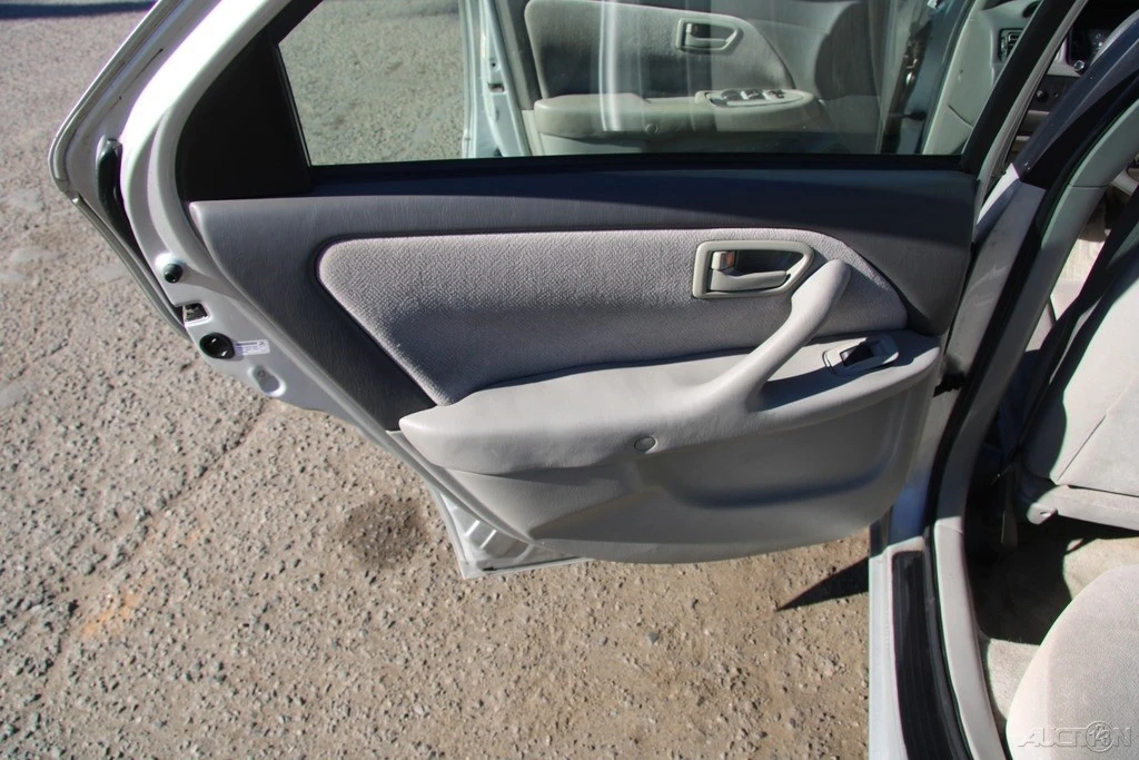 2001 Toyota Camry 4th Gen - Image 18 of 21