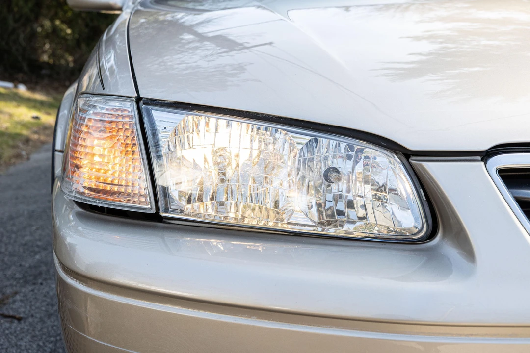 2001 Toyota Camry 4th Gen - Image 9 of 31