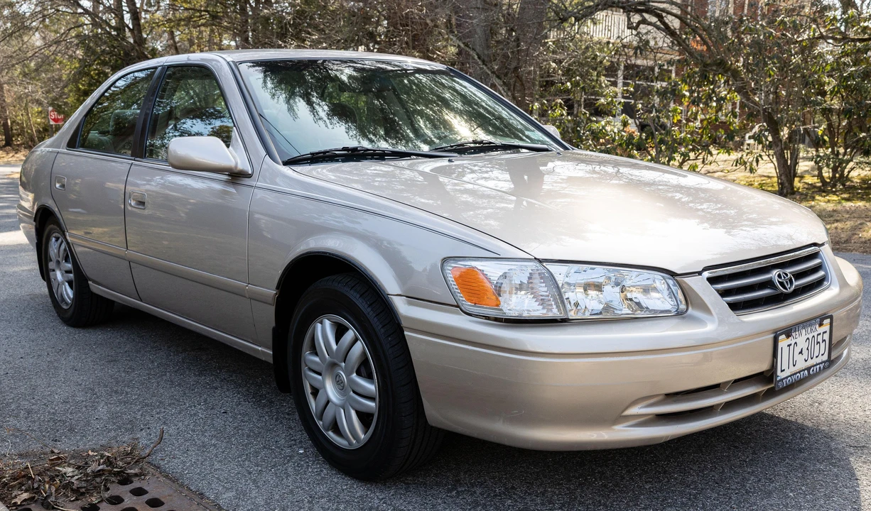 2001 Toyota Camry 4th Gen - Image 8 of 31
