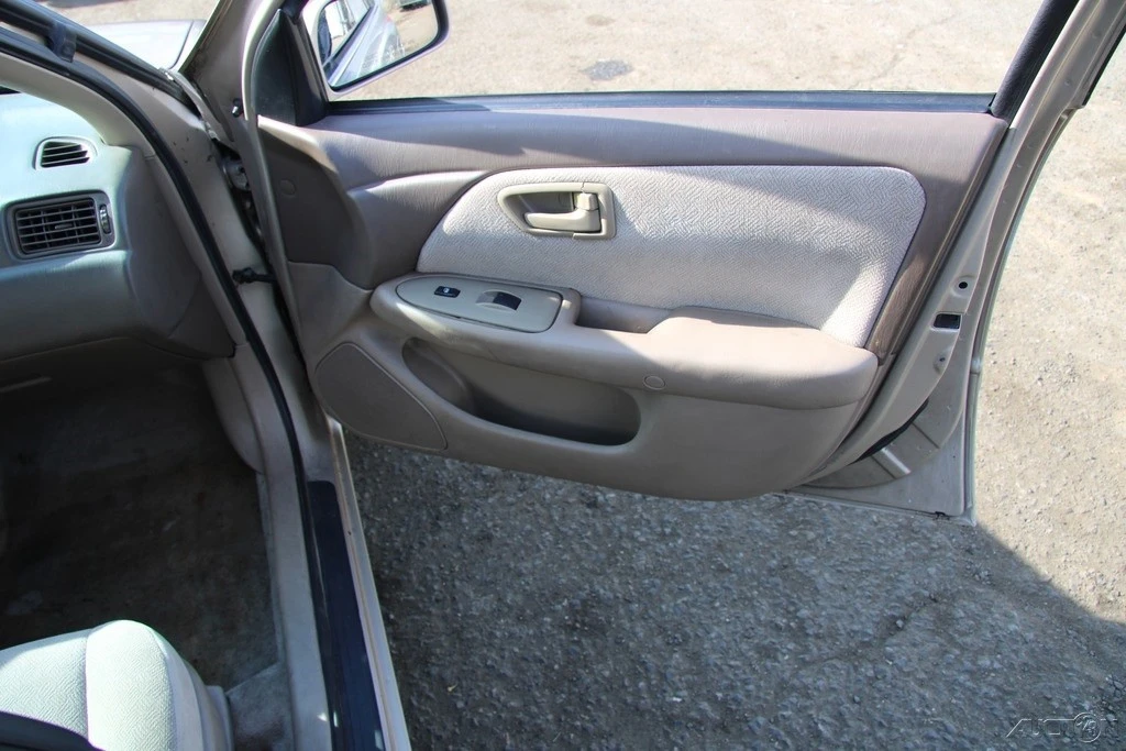 2001 Toyota Camry 4th Gen - Image 18 of 21