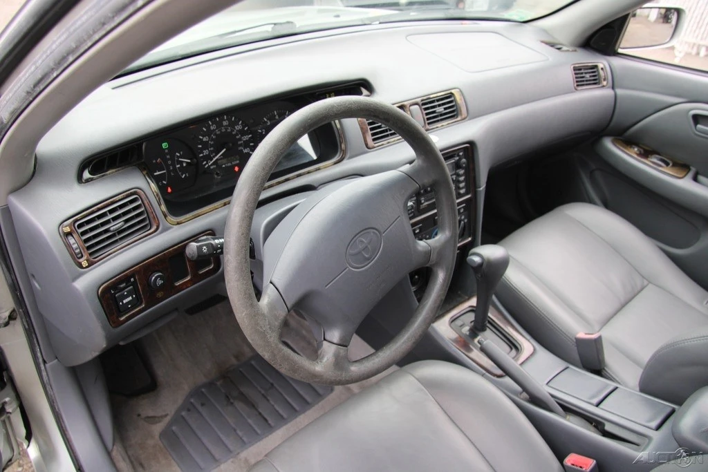2001 Toyota Camry 4th Gen - Image 13 of 21