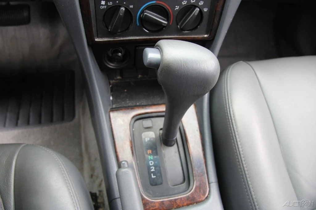 2001 Toyota Camry 4th Gen - Image 16 of 21