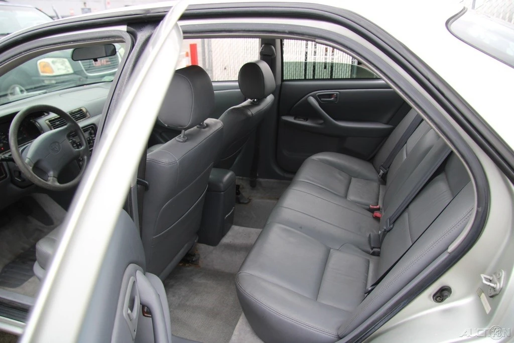 2001 Toyota Camry 4th Gen - Image 18 of 21