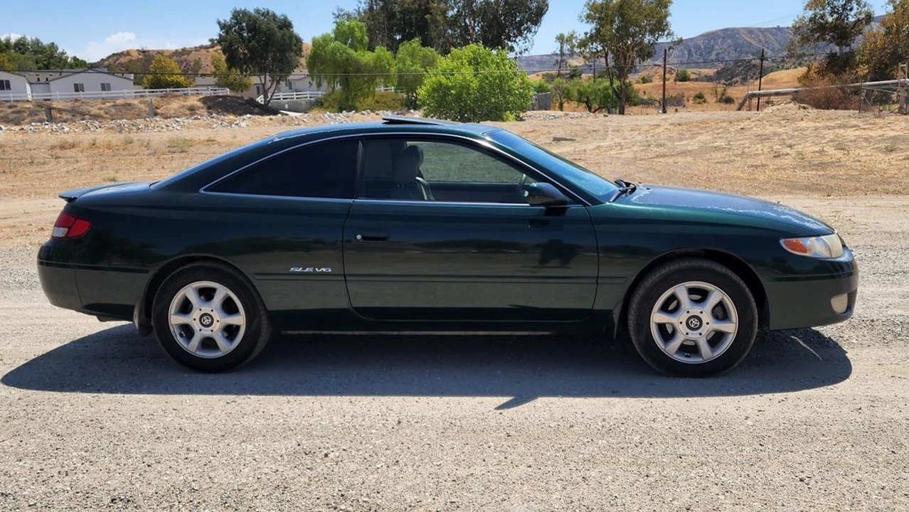 2001 Toyota Solara 1st Gen - Image 13 of 21