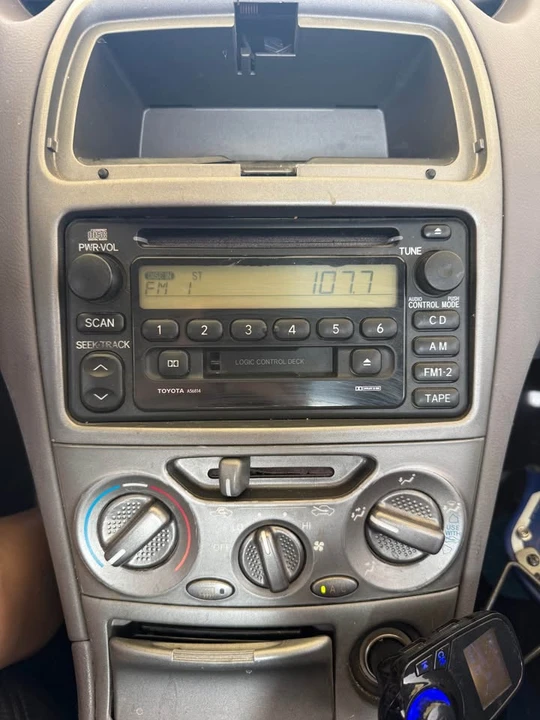 2001 Toyota Celica 7th Gen - Image 7 of 14