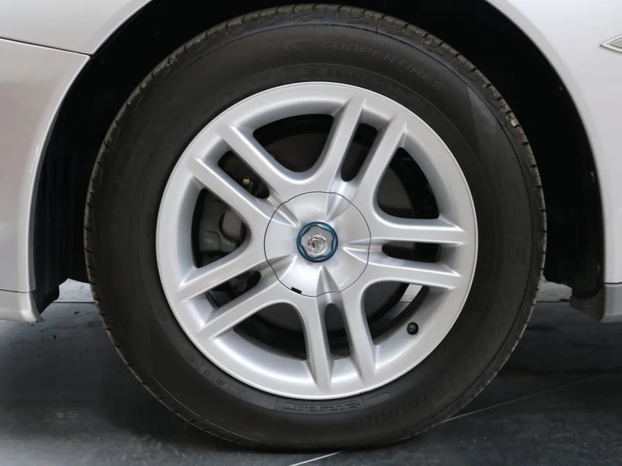 2001 Toyota Celica 7th Gen - Image 9 of 31