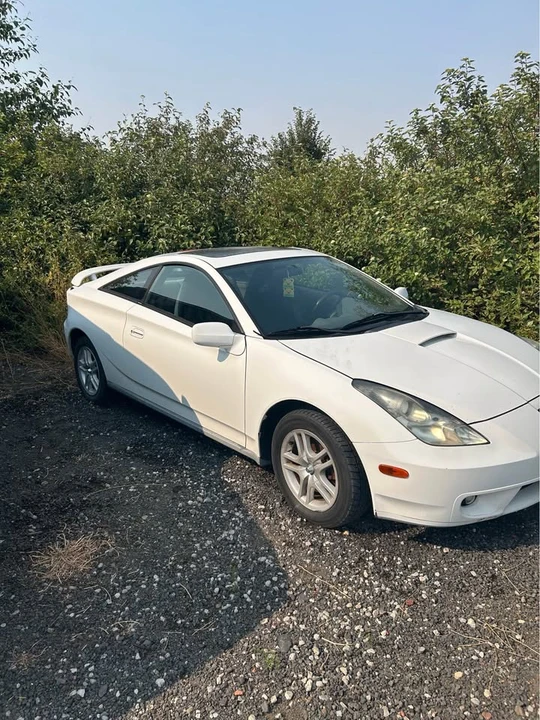 2001 Toyota Celica 7th Gen - Image 2 of 12