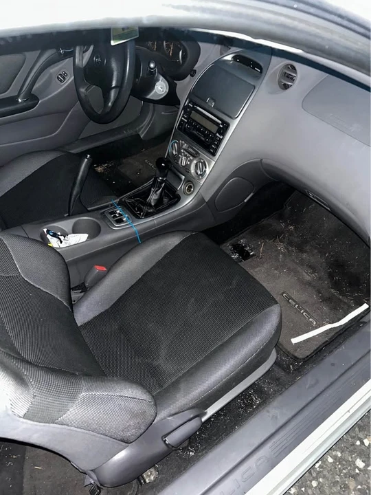 2001 Toyota Celica 7th Gen - Image 9 of 12
