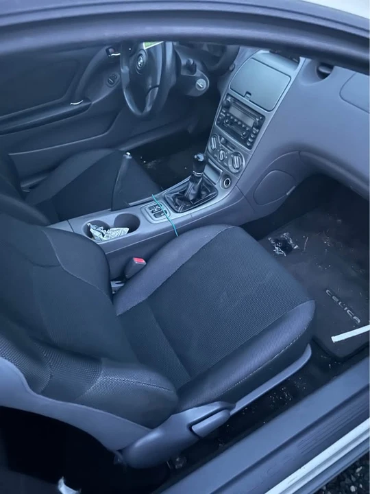2001 Toyota Celica 7th Gen - Image 10 of 12