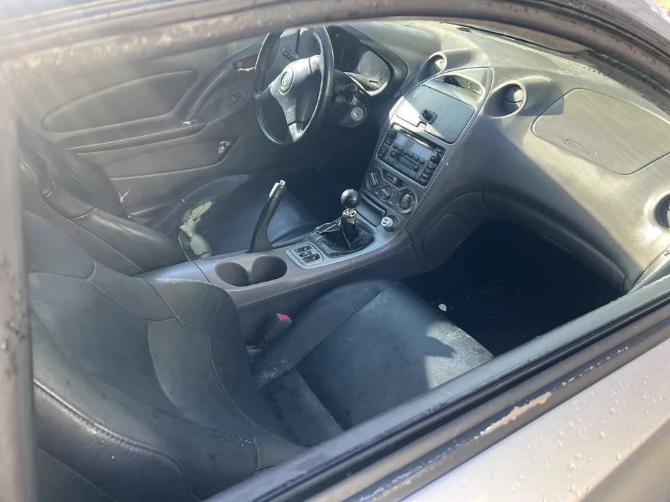 2001 Toyota Celica 7th Gen - Image 2 of 6