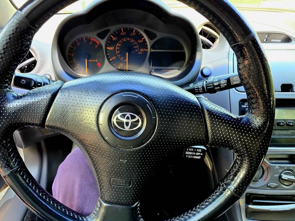 2001 Toyota Celica 7th Gen - Image 11 of 16