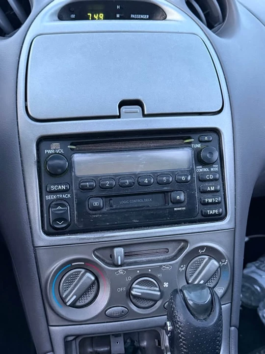 2001 Toyota Celica 7th Gen - Image 7 of 9