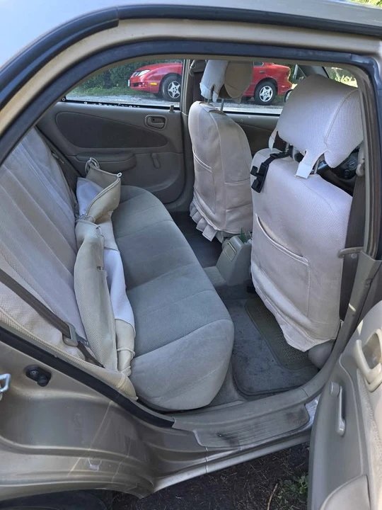 2001 Toyota Corolla 8th Gen - Image 2 of 10