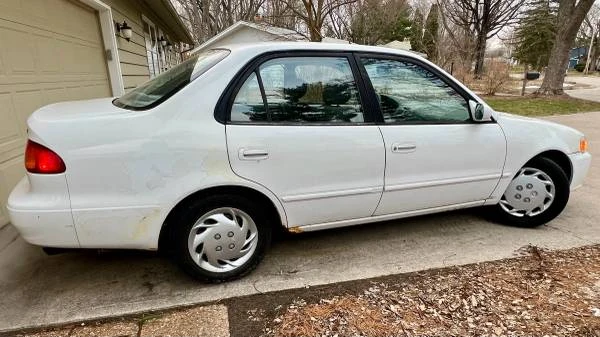 2001 Toyota Corolla 9th Gen - Image 8 of 13