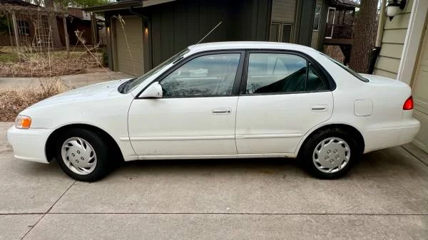 2001 Toyota Corolla 9th Gen - Image 6 of 13