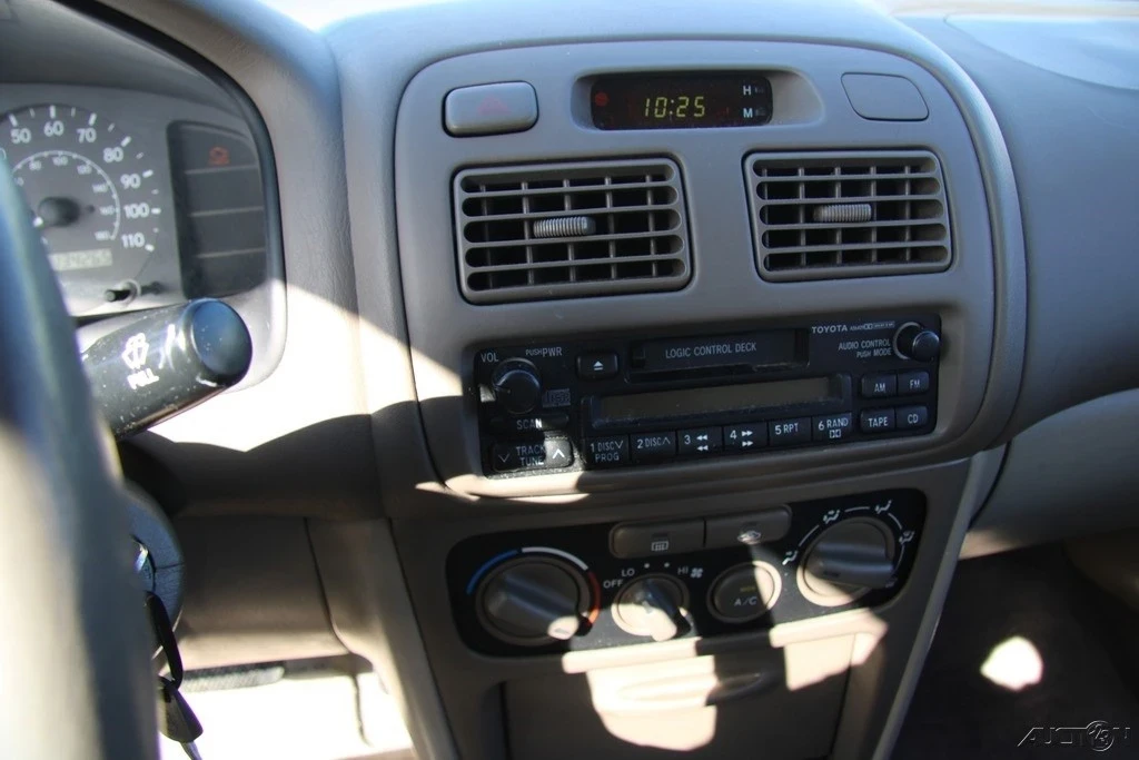 2001 Toyota Corolla 8th Gen - Image 16 of 21