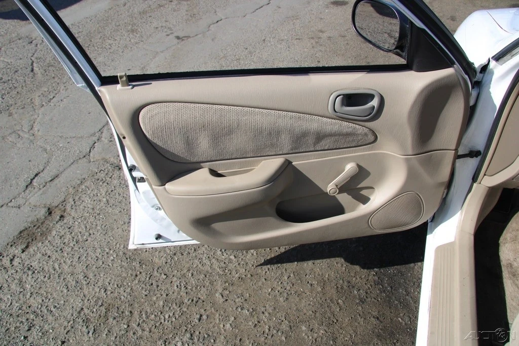 2001 Toyota Corolla 8th Gen - Image 11 of 21