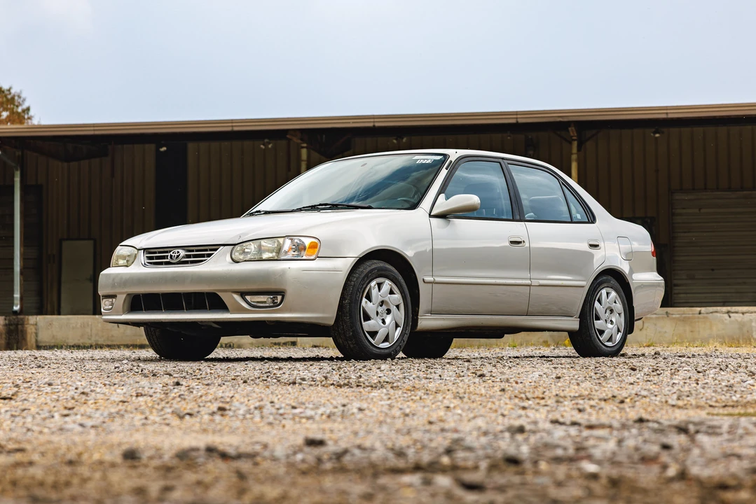 2001 Toyota Corolla 9th Gen - Image 2 of 31