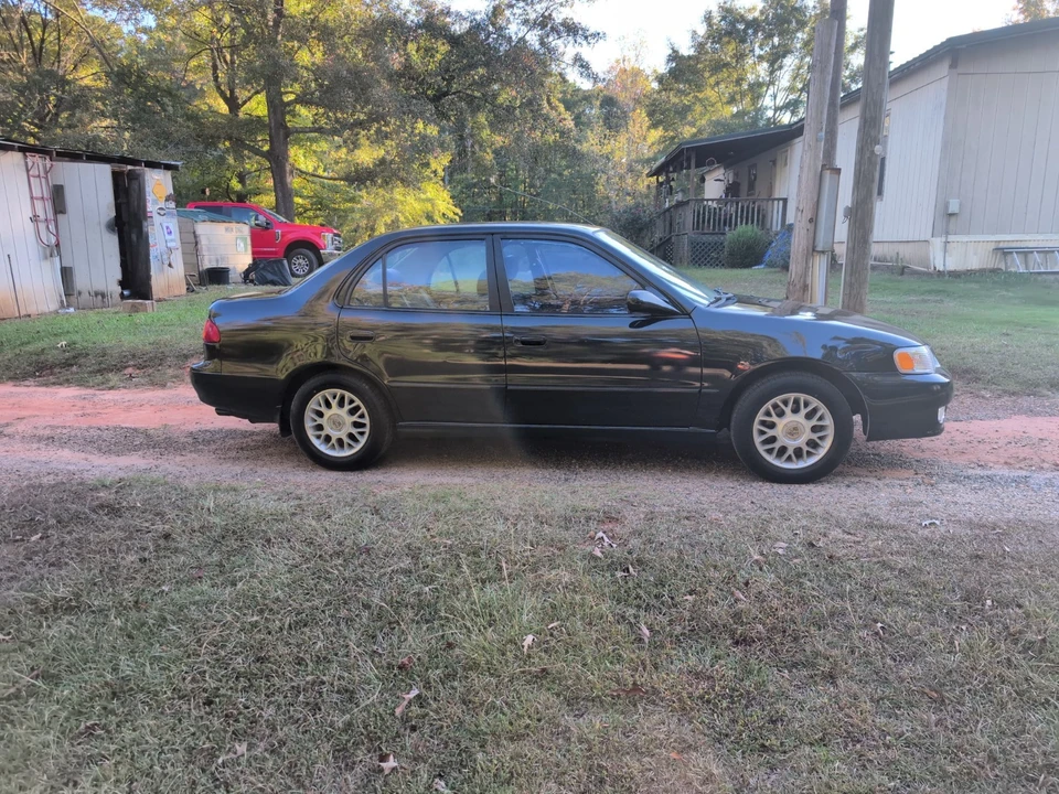 2001 Toyota Corolla 8th Gen - Image 3 of 11