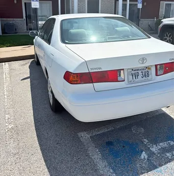 2001 Toyota Corolla XLE Sedan 4D