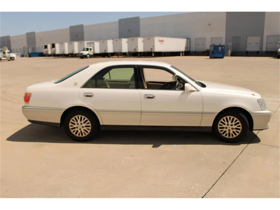 2001 Toyota Crown 10th Gen - Image 17 of 31