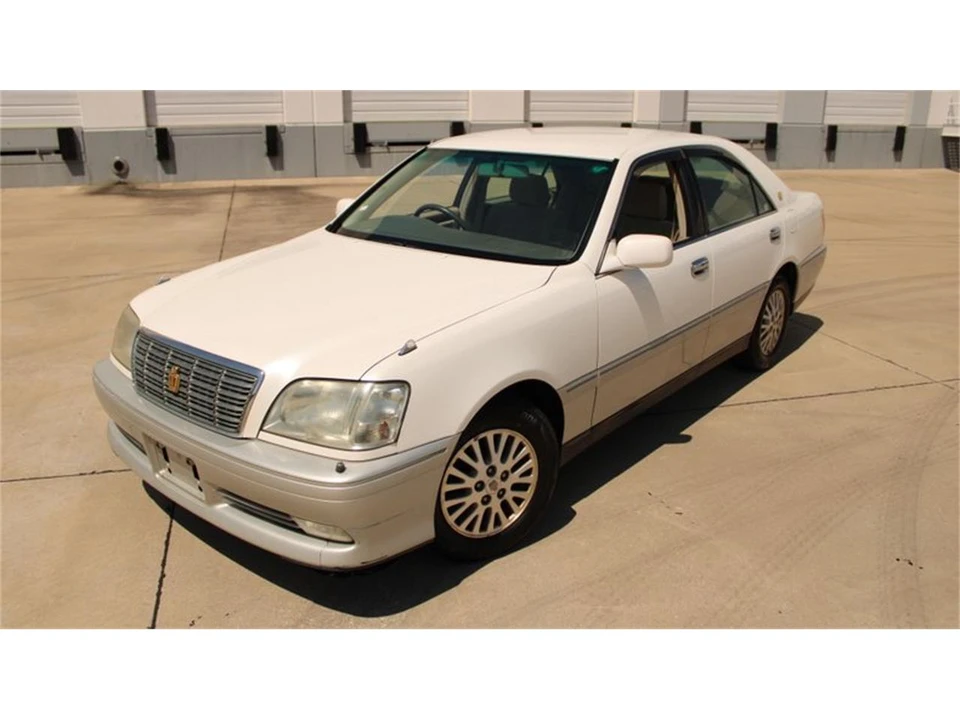 2001 Toyota Crown 10th Gen - Image 2 of 31