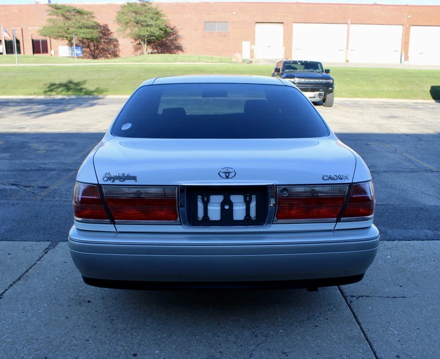 2001 Toyota Crown - Image 4 of 31