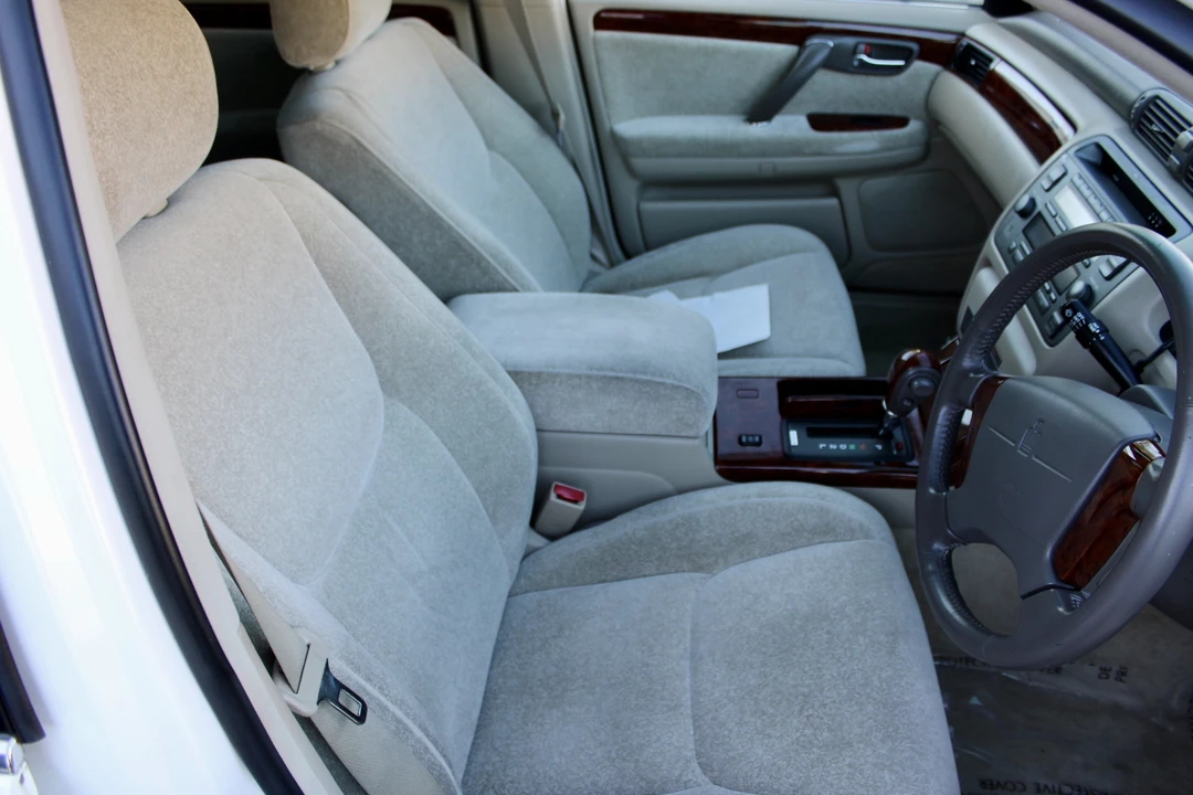 2001 Toyota Crown - Image 31 of 31