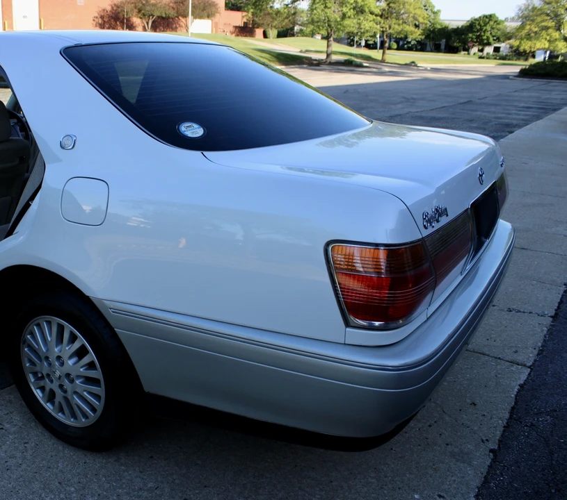2001 Toyota Crown - Image 16 of 31