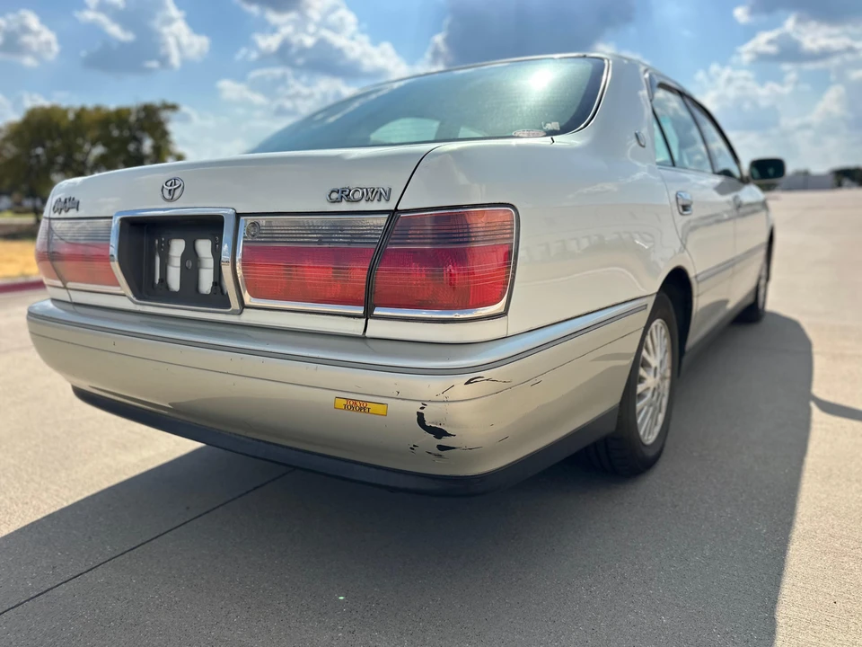 2001 Toyota Crown 10th Gen - Image 9 of 31