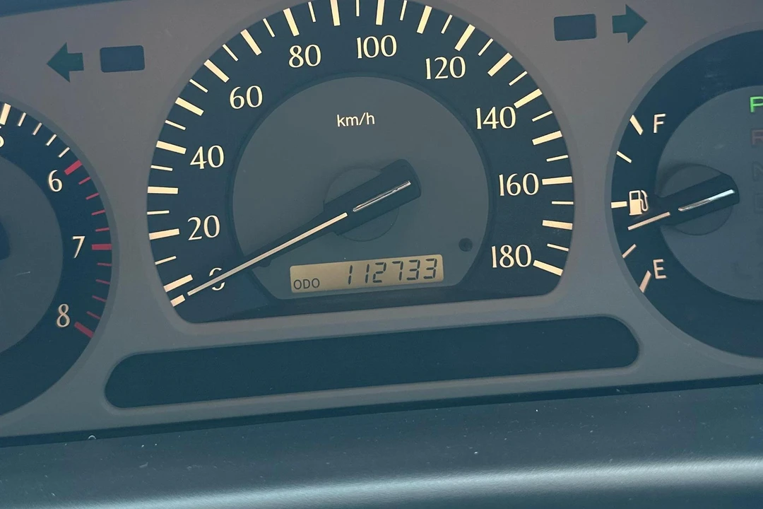 2001 Toyota Crown 10th Gen - Image 31 of 31