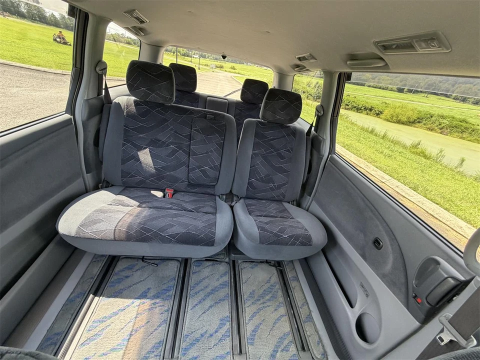 2001 Toyota Previa/Estima 2nd Gen - Image 13 of 31