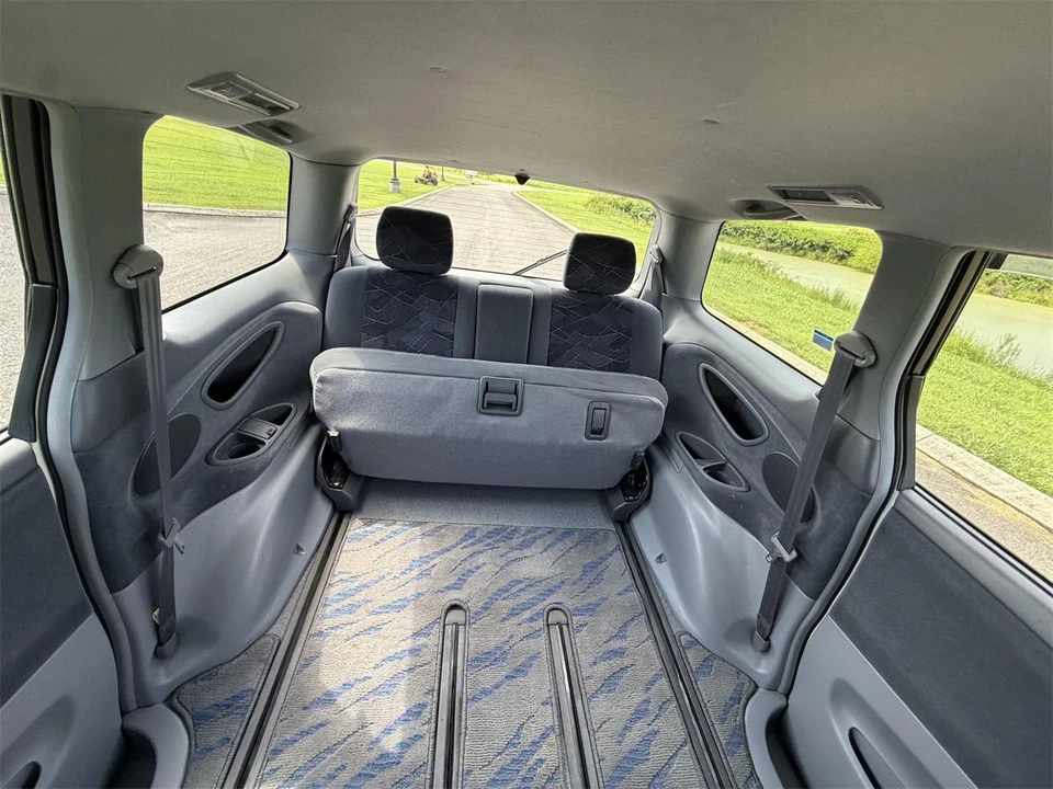 2001 Toyota Previa/Estima 2nd Gen - Image 24 of 31