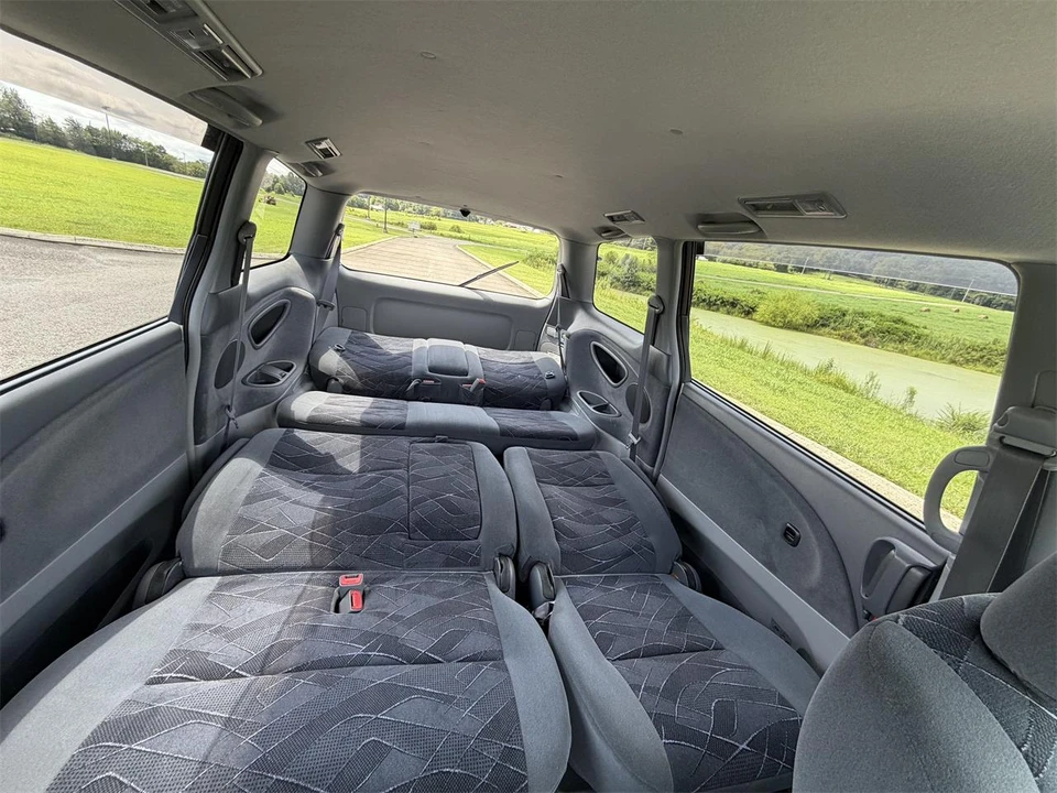 2001 Toyota Previa/Estima 2nd Gen - Image 27 of 31
