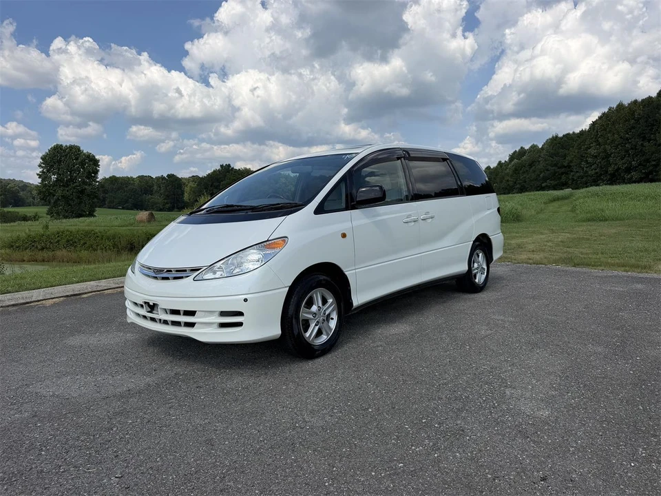 2001 Toyota Previa/Estima 2nd Gen - Image 4 of 31