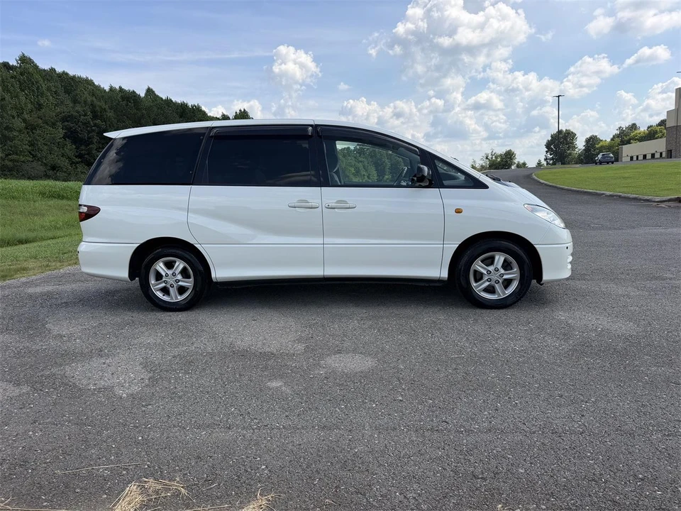 2001 Toyota Previa/Estima 2nd Gen - Image 6 of 31