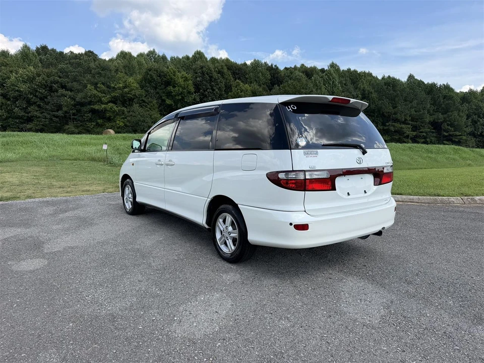 2001 Toyota Previa/Estima 2nd Gen - Image 12 of 31