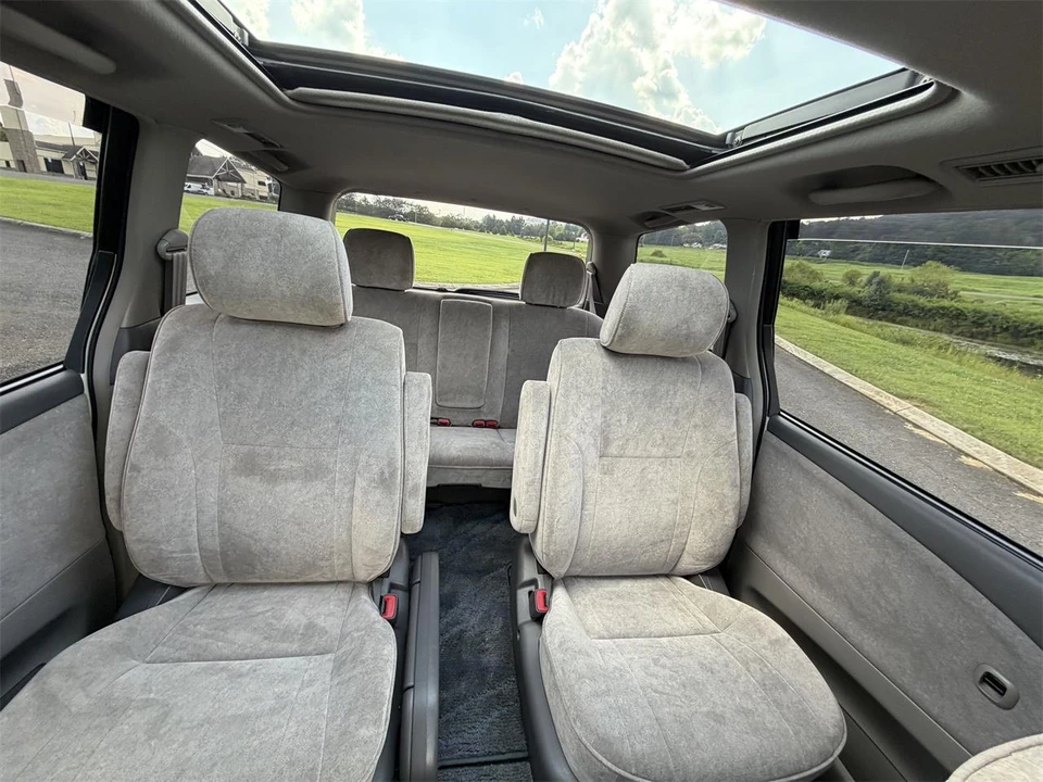 2001 Toyota Previa/Estima 2nd Gen - Image 20 of 31