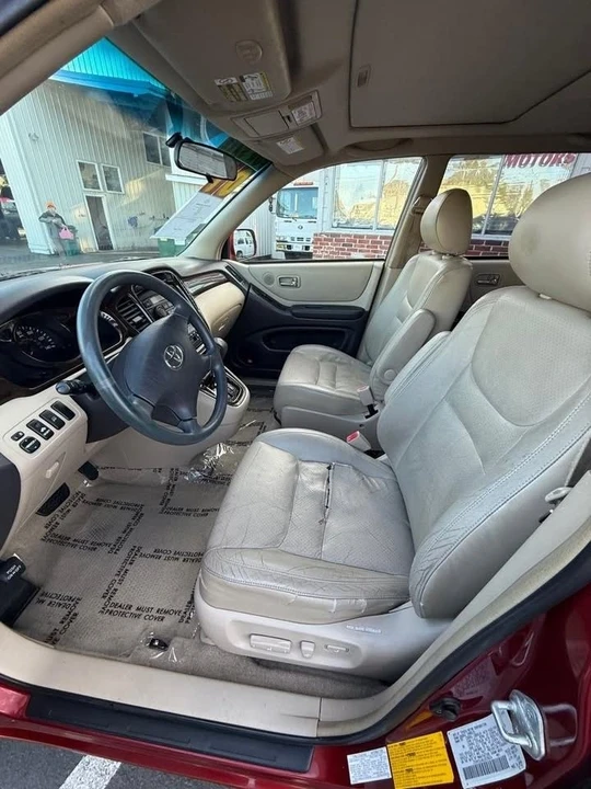 2001 Toyota Highlander - Image 11 of 12