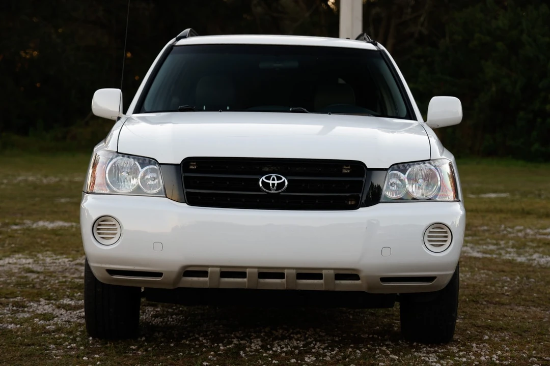 2001 Toyota Highlander - Image 17 of 21