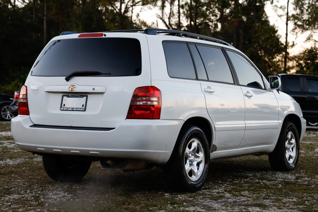 2001 Toyota Highlander - Image 11 of 12