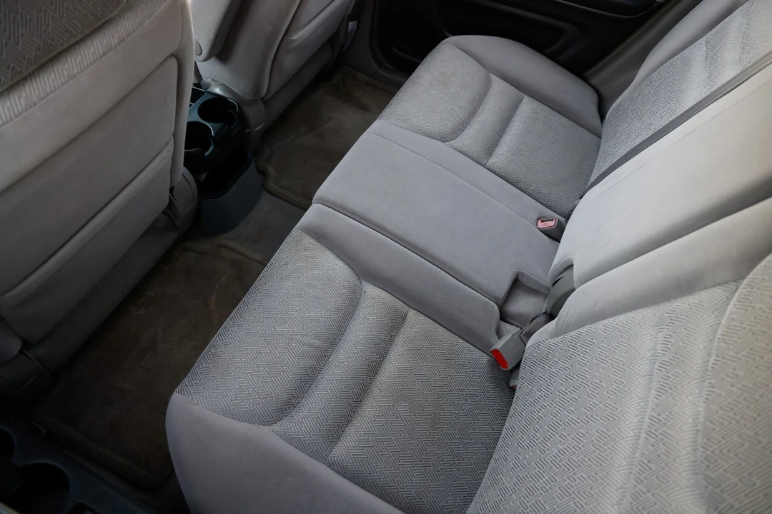 2001 Toyota Highlander - Image 10 of 21